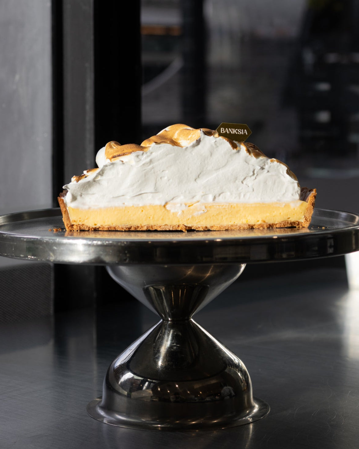 Lemon Meringue Tart Whole
