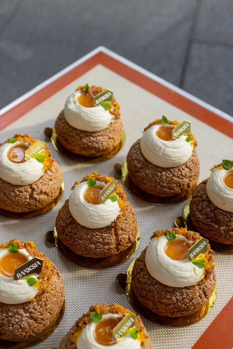 Ginger Crumble Choux